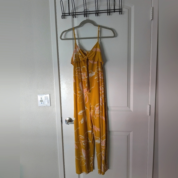 Asos yellow floral jumpsuit - Picture 3 of 6